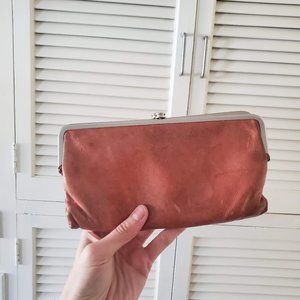 HOBO Wallet - Lauren Clutch